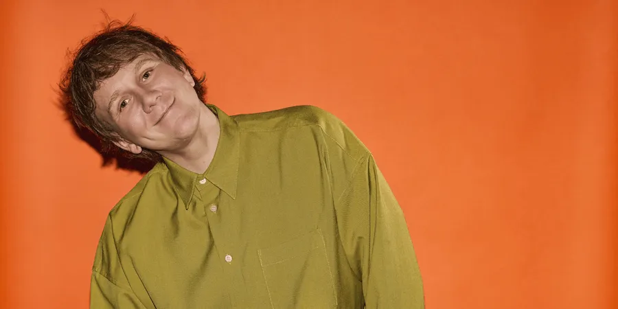 Josh Thomas: Jiggle Jiggle Tour